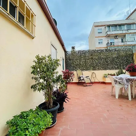 Olivuzza With Terrace Apartmán